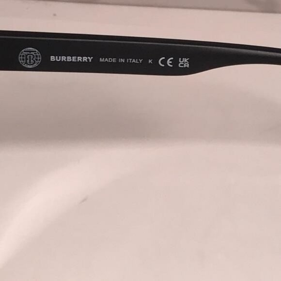 New Authentic Burberry BE4396U 3464/87 Sunglasses","description":"✨ New Authenti - Picture 4 of 13